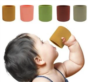 גביע חדש ללא החלקה רכה סיליקון האכלה גביע סיליקון בייבי אימון גביע